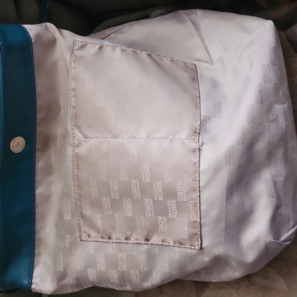 Michael Kors Leather Bag with Gold Accents - Picture 15 of 16